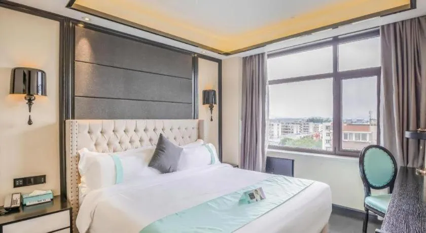 Bed in Xana Hotelle Tangshan North Railway Station