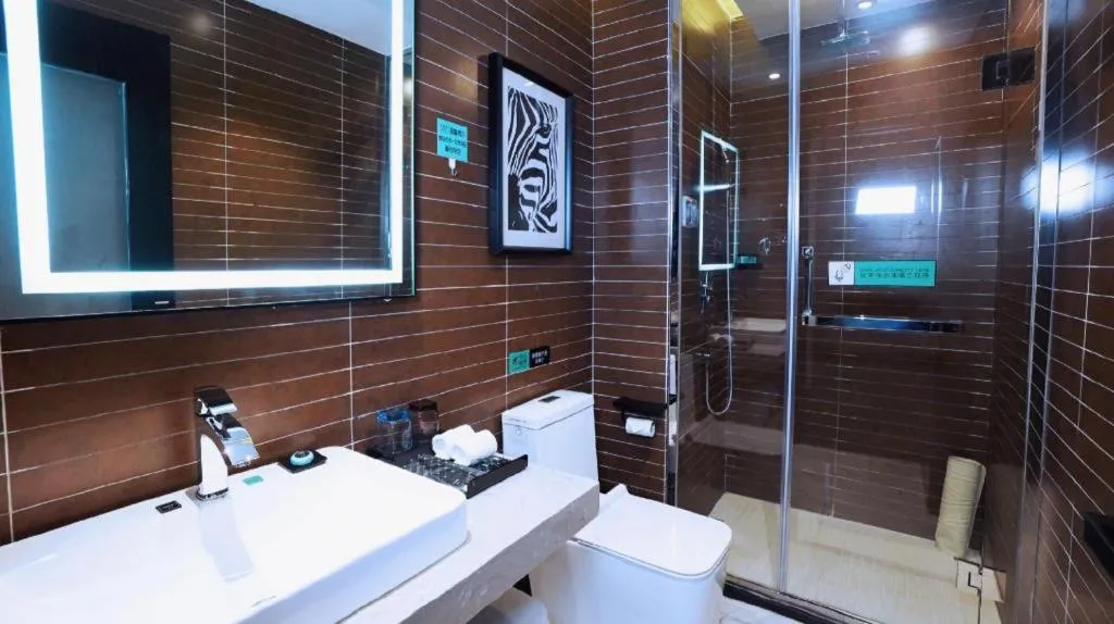 Xana Hotelle Tangshan North Railway Station