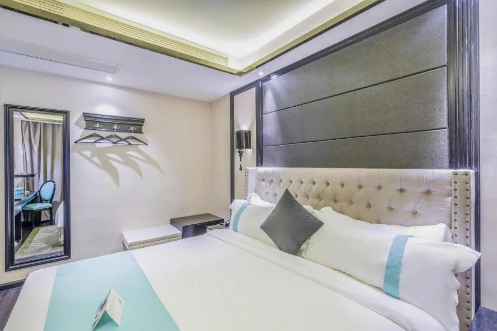 Bed in Xana Hotelle Tangshan North Railway Station