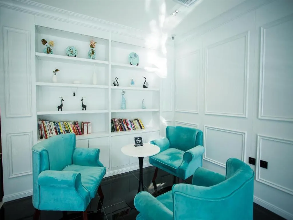 Xana Hotelle Tangshan North Railway Station