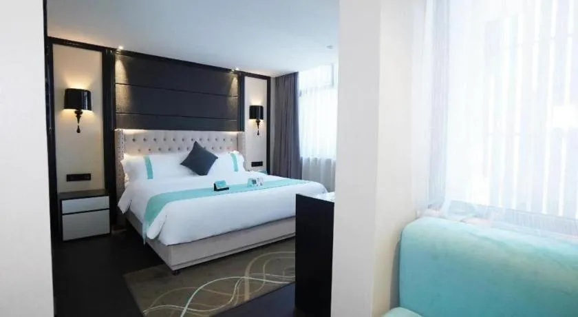 Bed in Xana Hotelle Tangshan North Railway Station