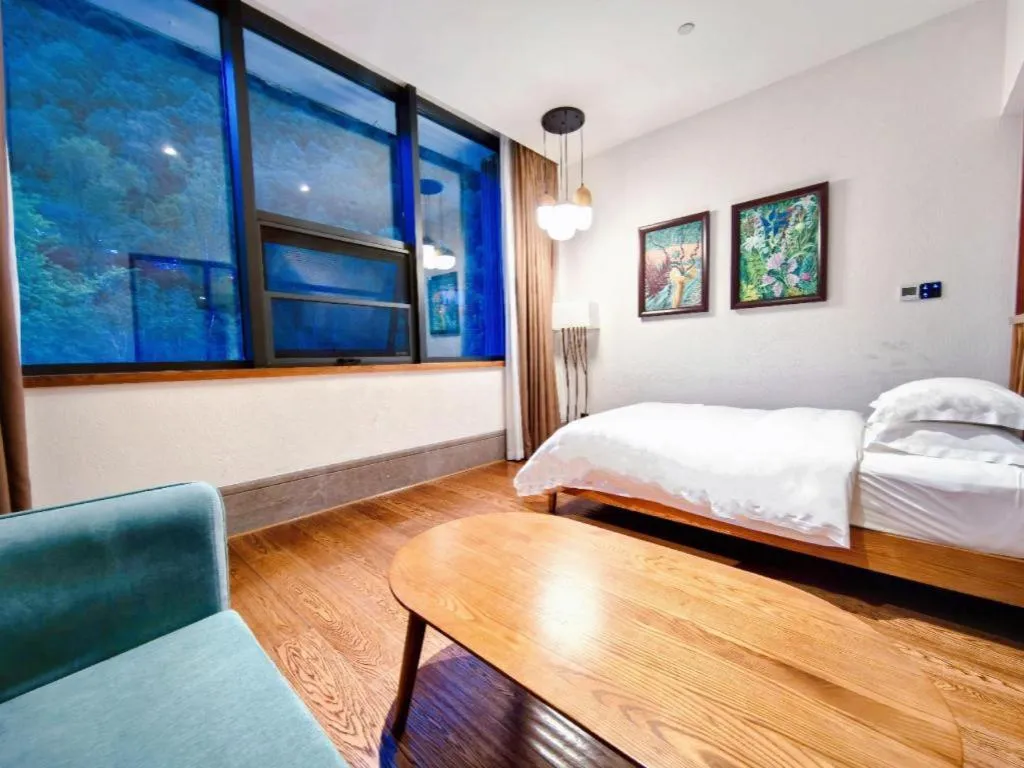 Bed in Ramada by Wyndham Guergou