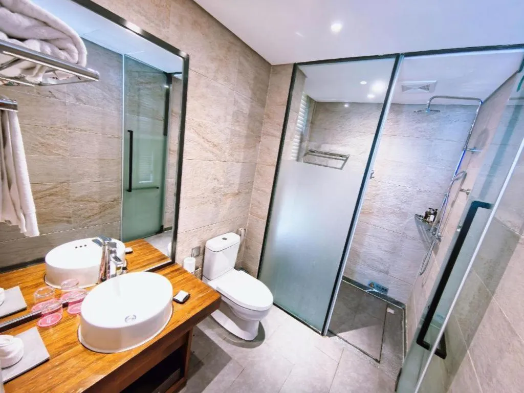 Ramada by Wyndham Guergou