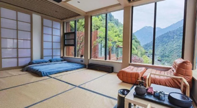 Bed in Ramada by Wyndham Guergou