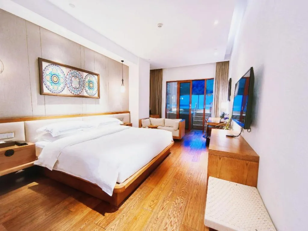 Bed in Ramada by Wyndham Guergou