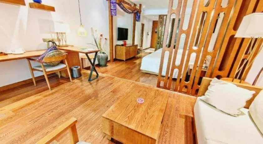 Ramada by Wyndham Guergou