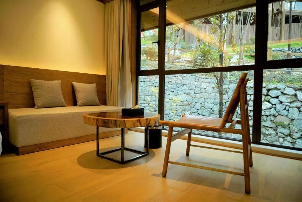 Ramada by Wyndham Guergou