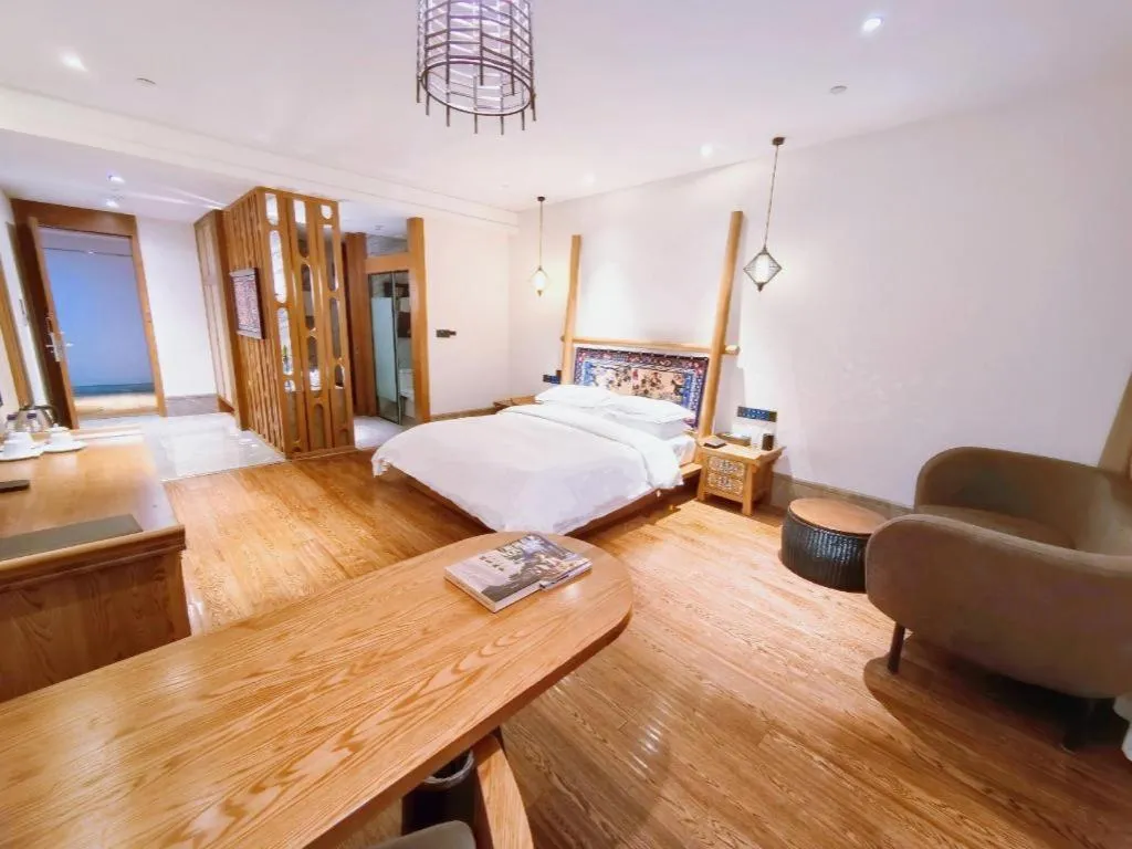 Bed in Ramada by Wyndham Guergou