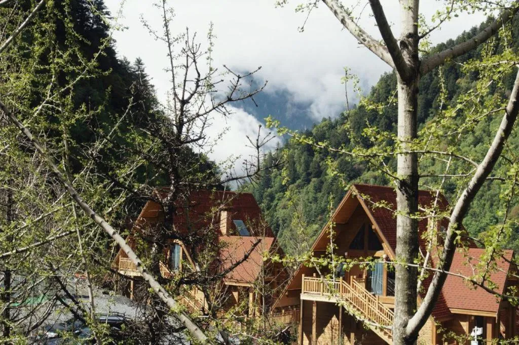 Ramada by Wyndham Guergou