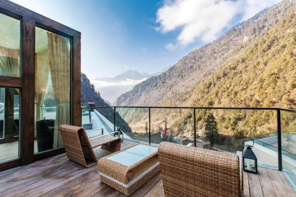 Ramada by Wyndham Guergou