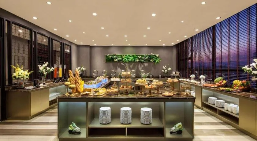 Ramada by Wyndham Liuzhou Luzhai