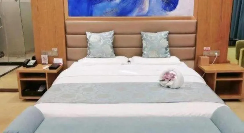 Bed in Ramada by Wyndham Taixing