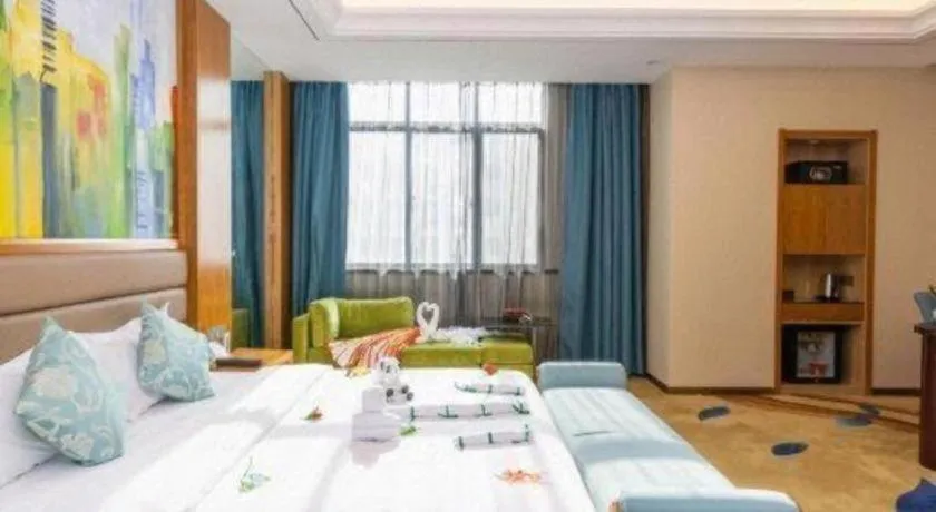 Bed in Ramada by Wyndham Taixing