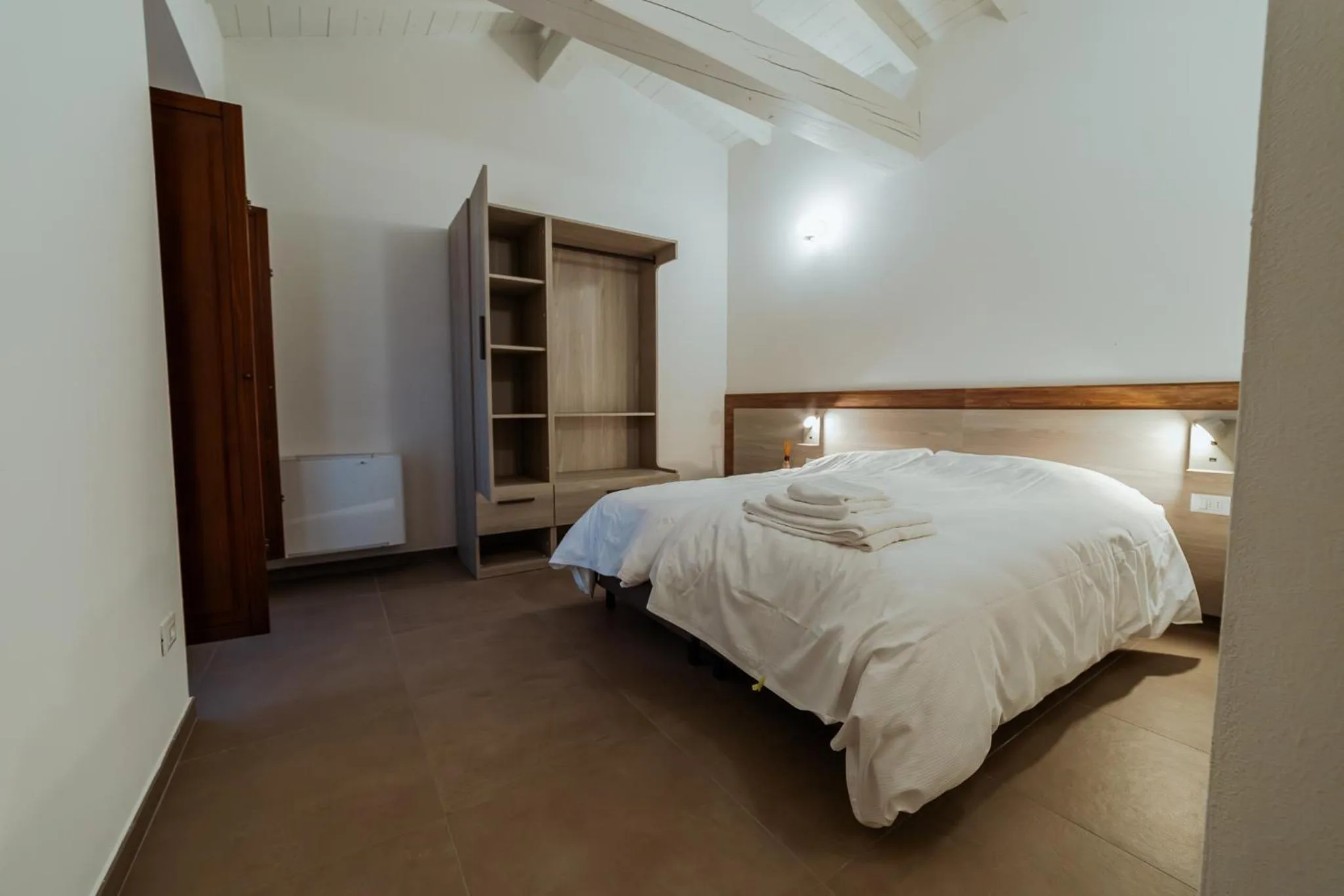 Bedroom, Bed in Hotel Alla Sosta