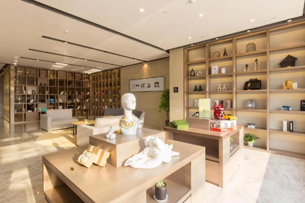 Atour Hotel Suzhou Industrial Park Yangcheng Lake Peninsula