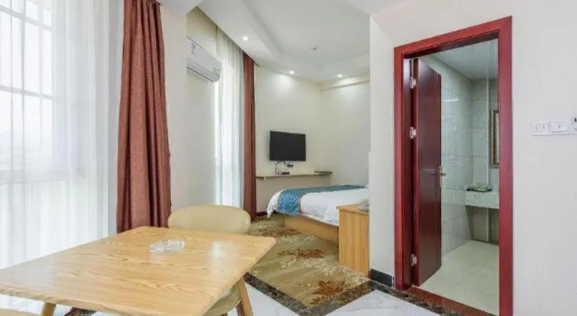 Bed in Guilin Wanjing Hotel