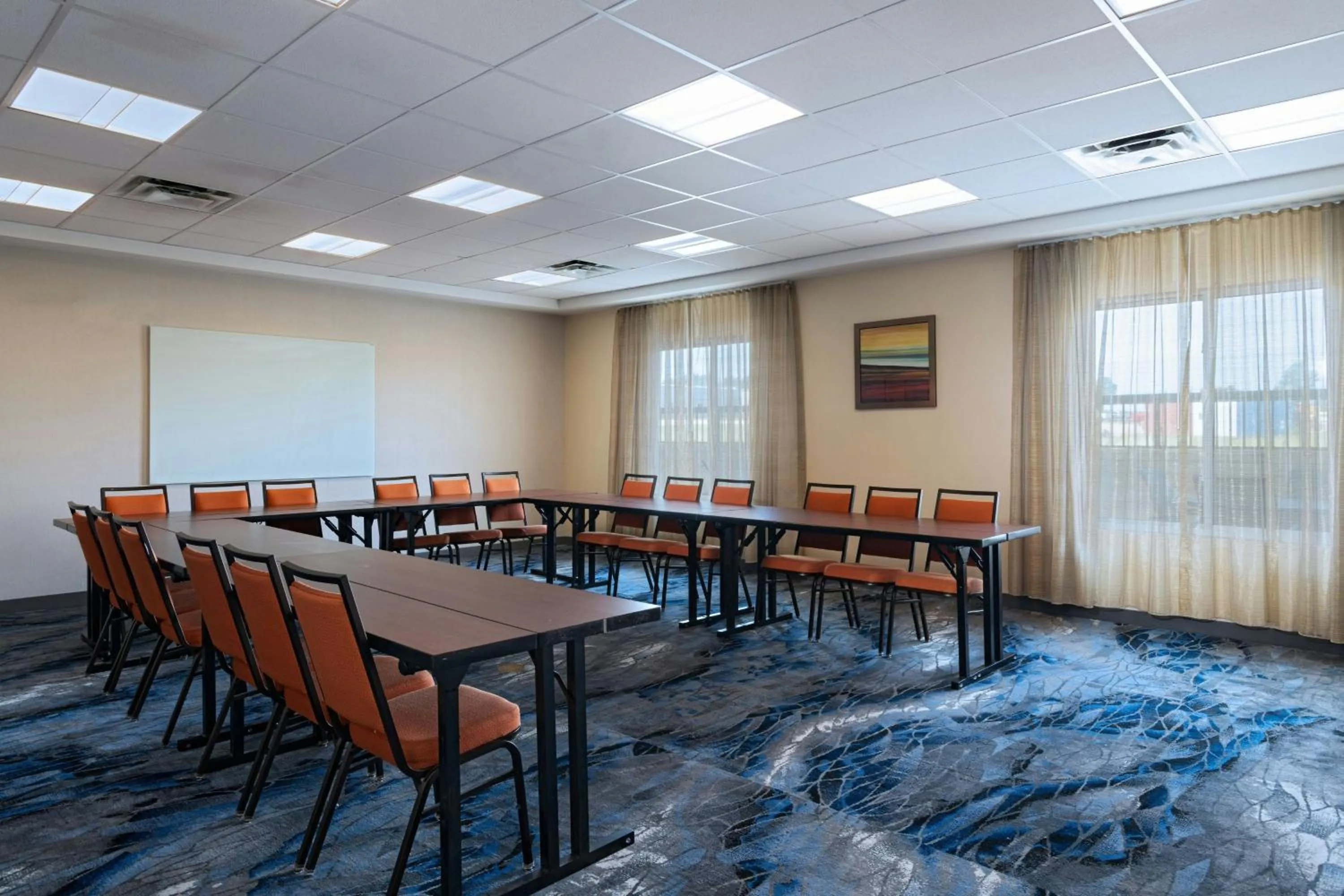 Meeting/conference room in Fairfield Inn & Suites by Marriott Fredericksburg Texas