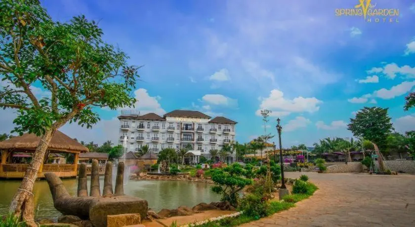 SPRING GARDEN HOTEL LK