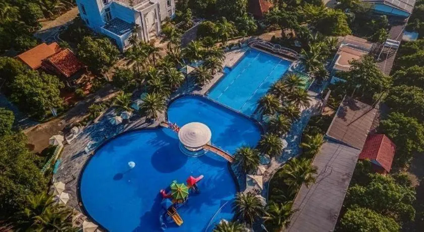 SPRING GARDEN HOTEL LK