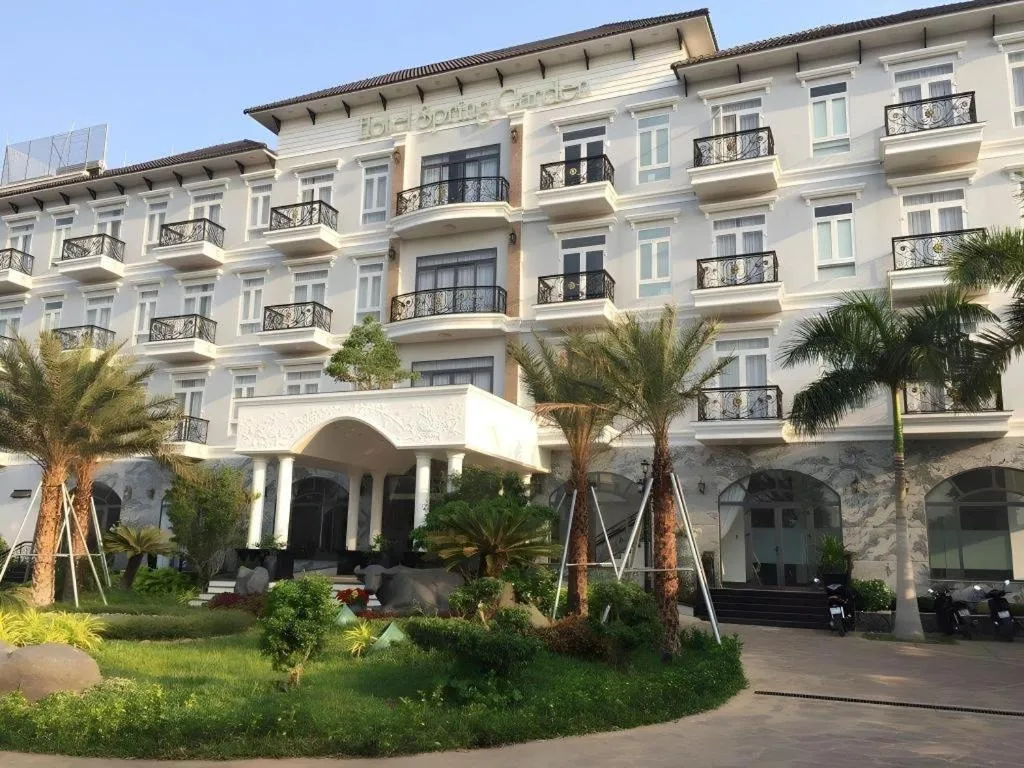 SPRING GARDEN HOTEL LK