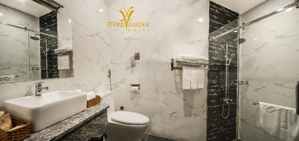 SPRING GARDEN HOTEL LK