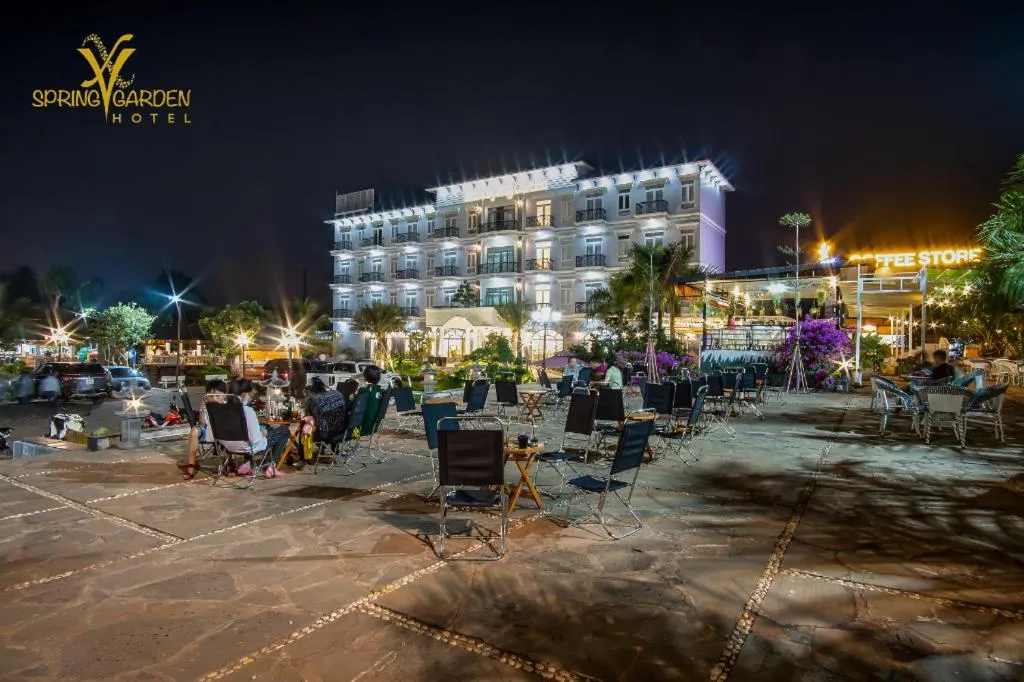 SPRING GARDEN HOTEL LK