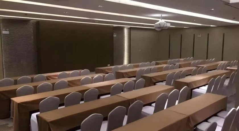 The Hotel V Nanjing Lishui