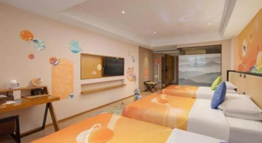 Bed in The Hotel V Nanjing Confucius Temple