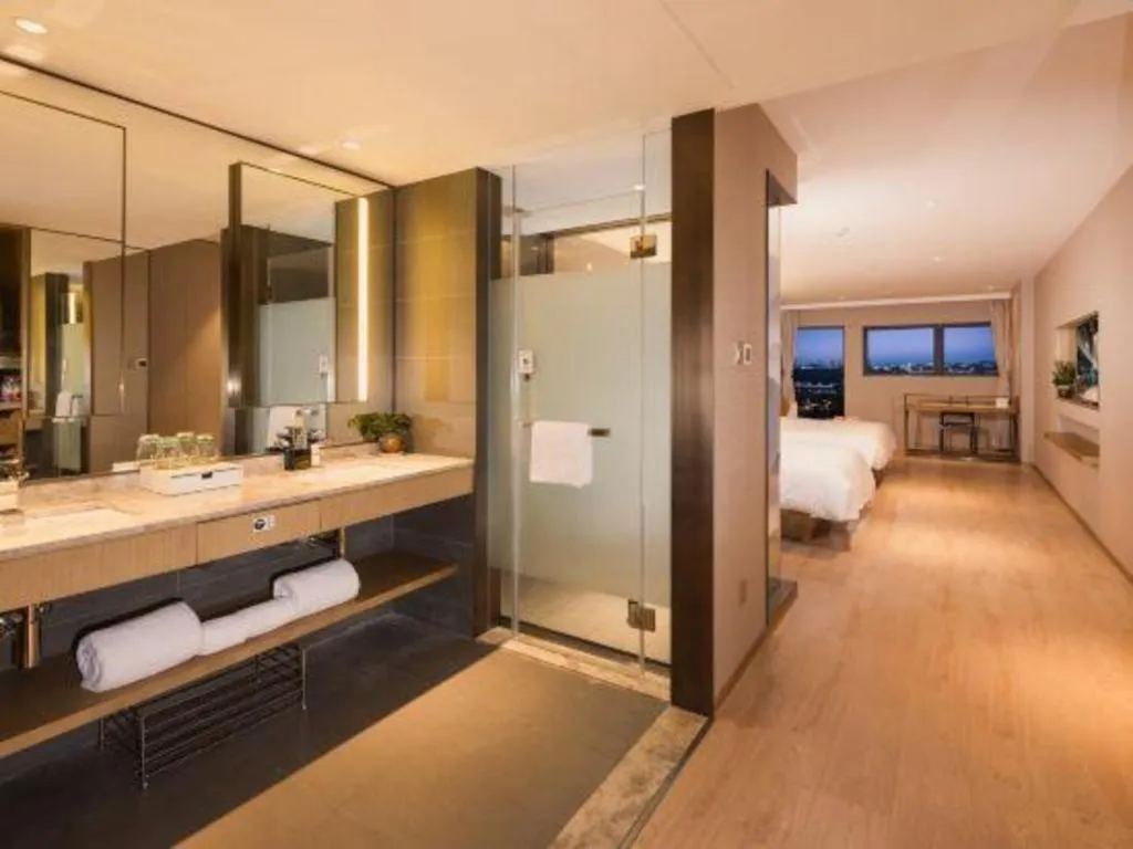 The Hotel V Nanjing Confucius Temple