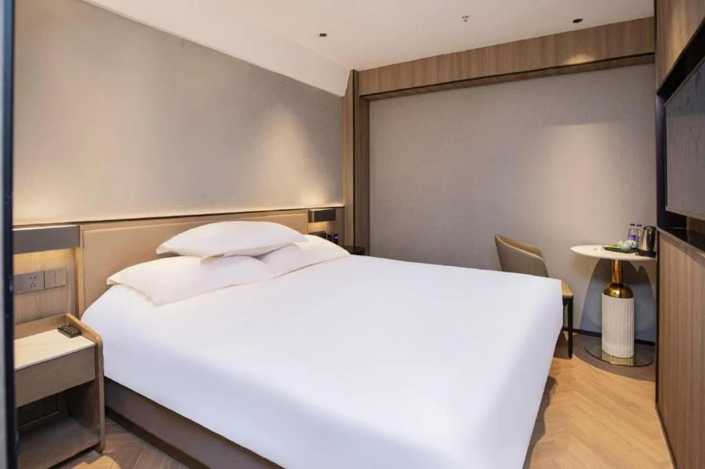 Bed in Starway Hotel(Shuiximen Street,Nanjing)