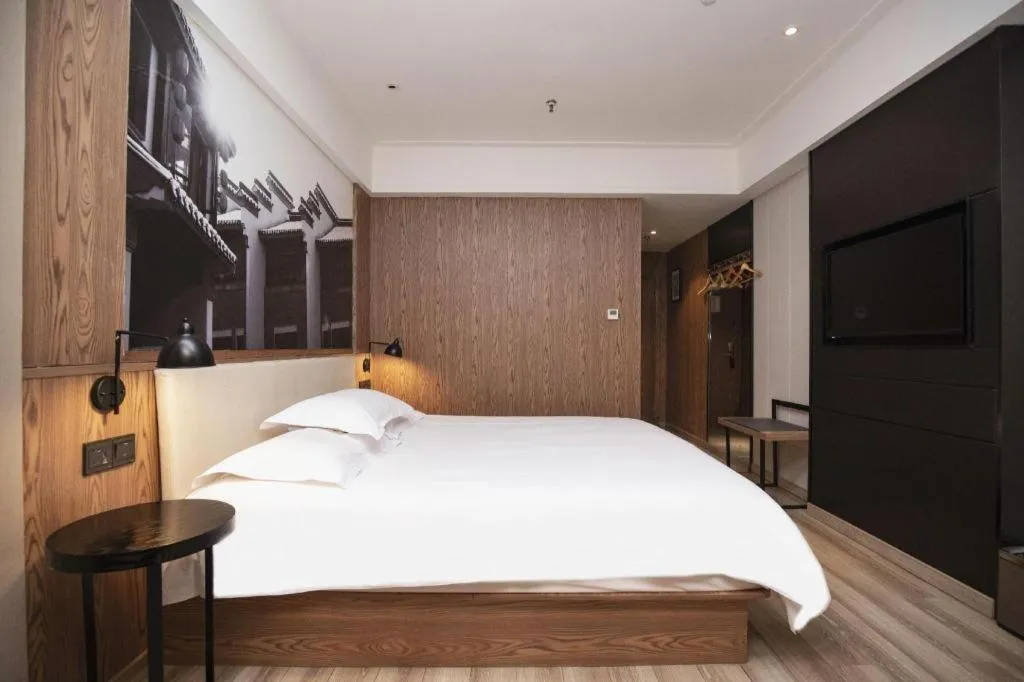 Bed in Starway Hotel(Shuiximen Street,Nanjing)