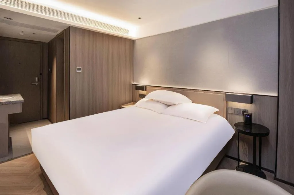 Bed in Starway Hotel(Shuiximen Street,Nanjing)