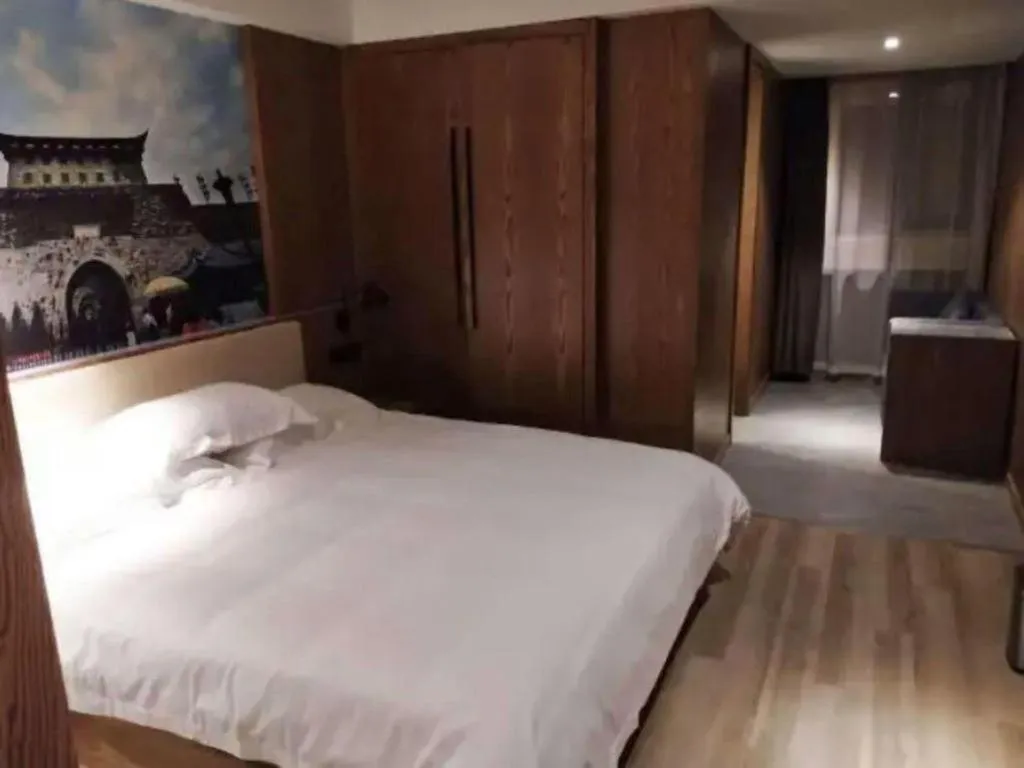 Bed in Starway Hotel(Shuiximen Street,Nanjing)