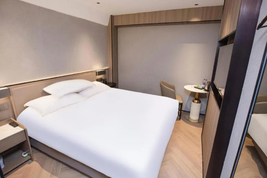 Bed in Starway Hotel(Shuiximen Street,Nanjing)