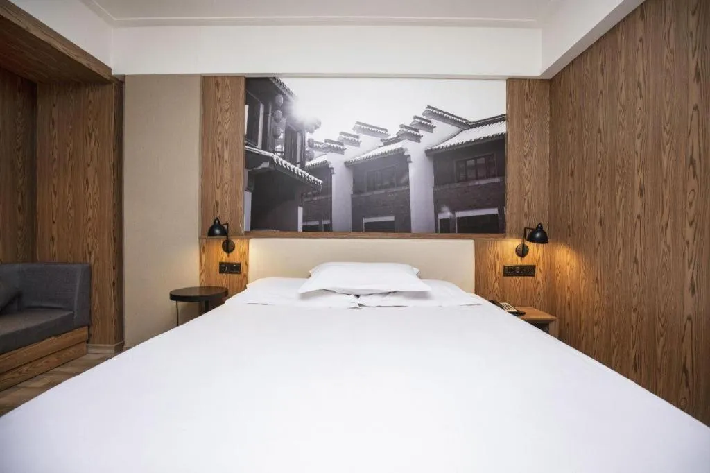 Bed in Starway Hotel(Shuiximen Street,Nanjing)