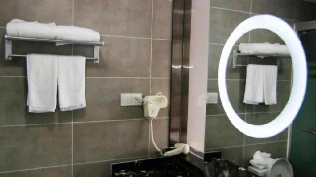 City 118 Hotel Qingdao Boardcast Tower