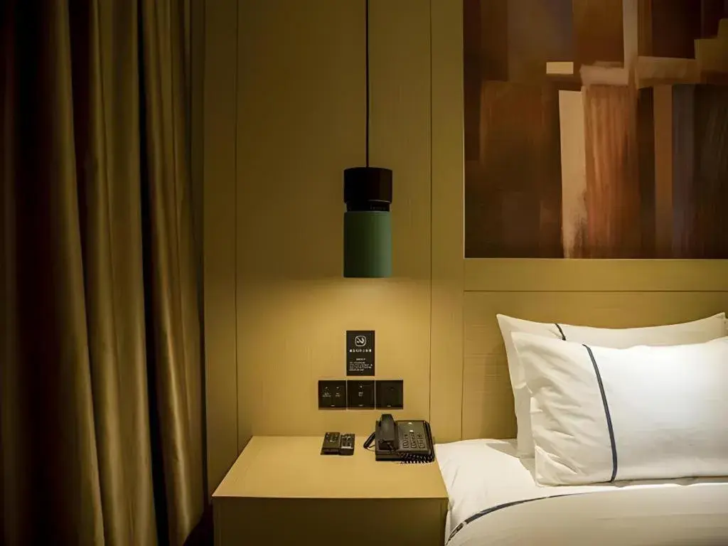 Bed in City Comfort Inn Changsha Huangxing Avenue Airport Longhua Metro Station Bed in City Comfort Inn Changsha Huangxing Avenue Airport Longhua Metro Station