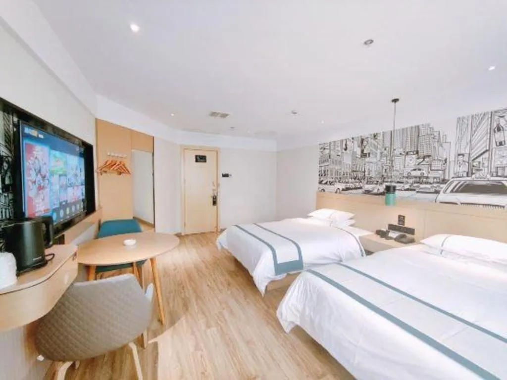 Bed in City Comfort Inn Changsha Huangxing Avenue Airport Longhua Metro Station