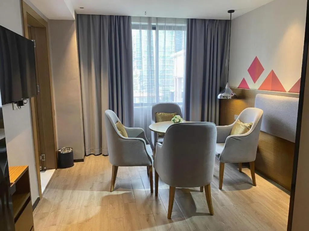 Borrman Hotel Zhanjiang Wuchuan Jinsha Plaza