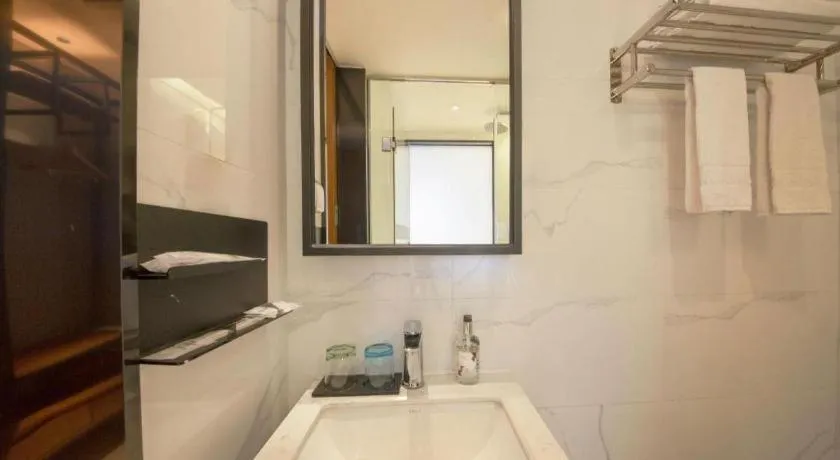 Borrman Hotel Zhanjiang Wuchuan Jinsha Plaza