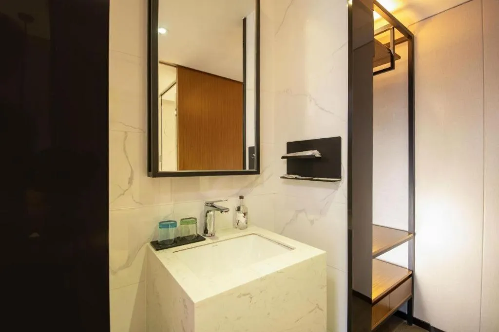 Borrman Hotel Zhanjiang Wuchuan Jinsha Plaza