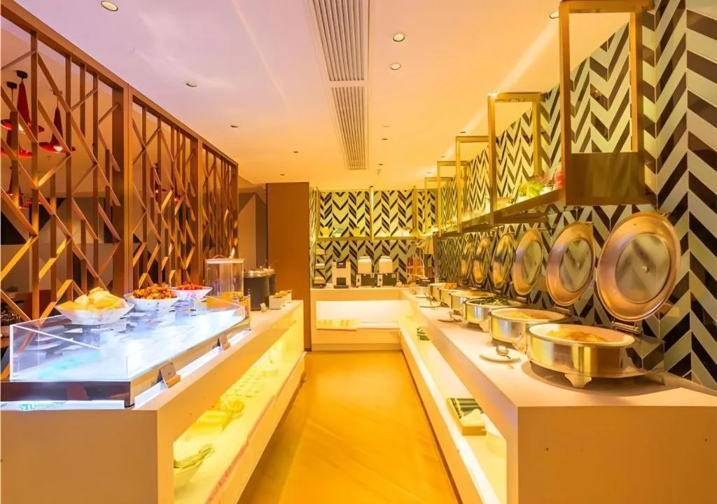 Borrman Hotel Zhanjiang Wuchuan Jinsha Plaza