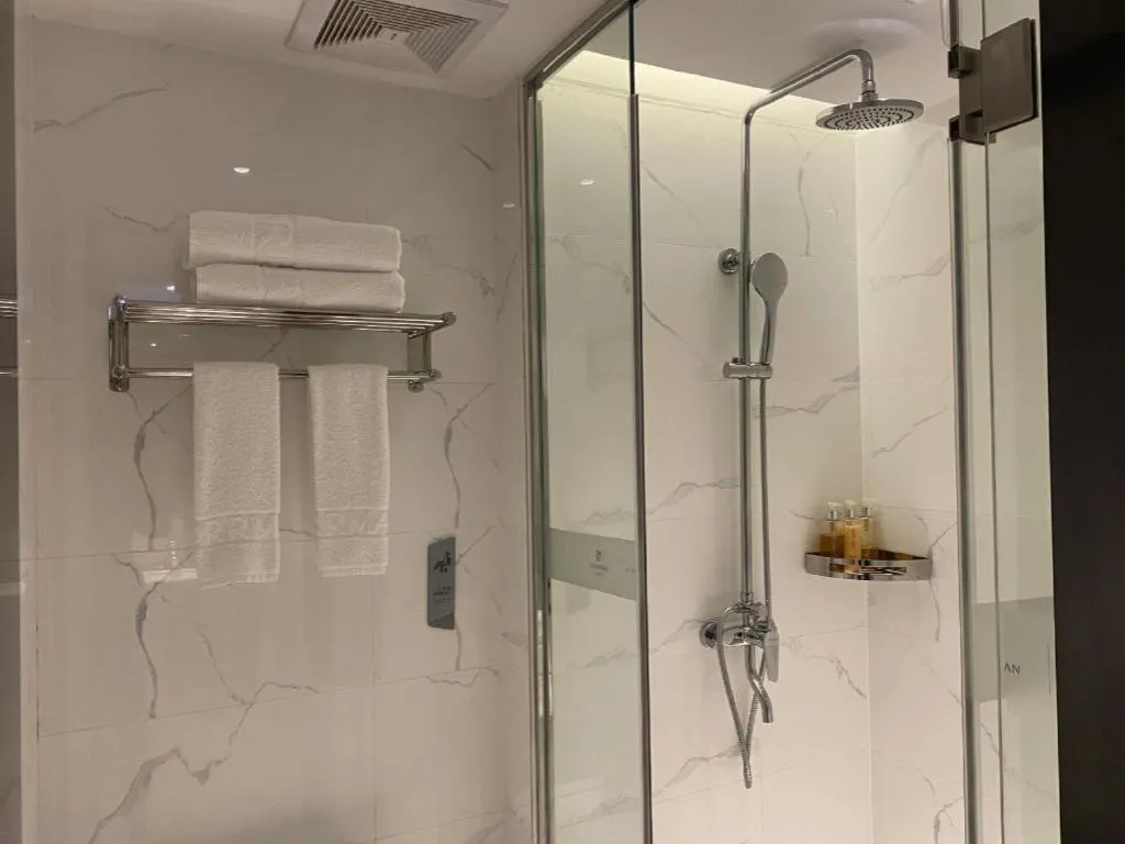 Borrman Hotel Zhanjiang Wuchuan Jinsha Plaza