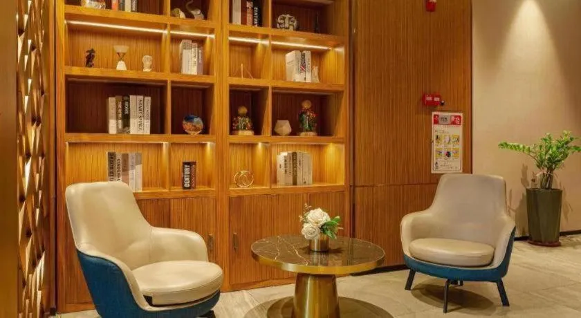 Borrman Hotel Zhanjiang Wuchuan Jinsha Plaza