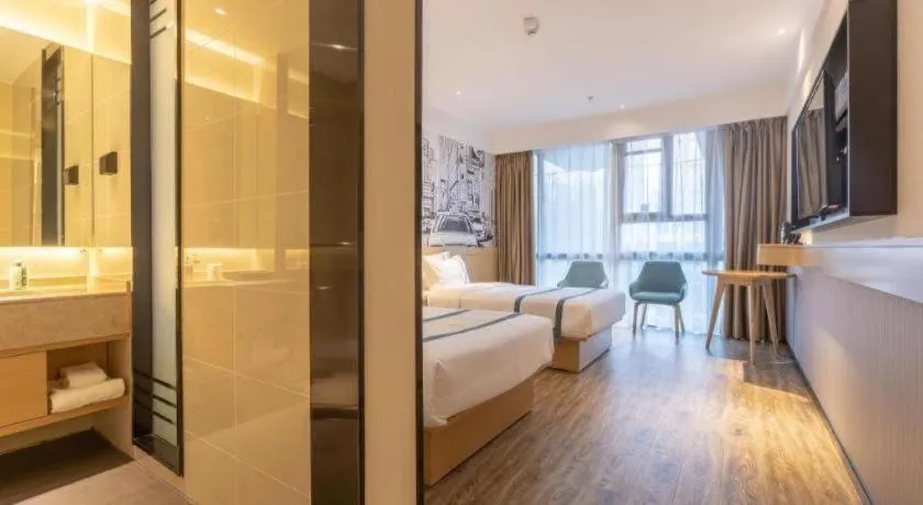 Bed in City Comfort Inn Xingtai Wanda