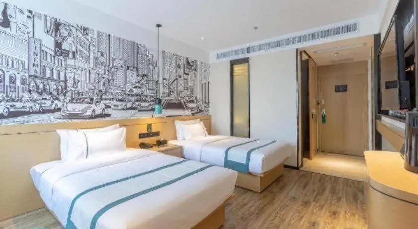 Bed in City Comfort Inn Xingtai Wanda