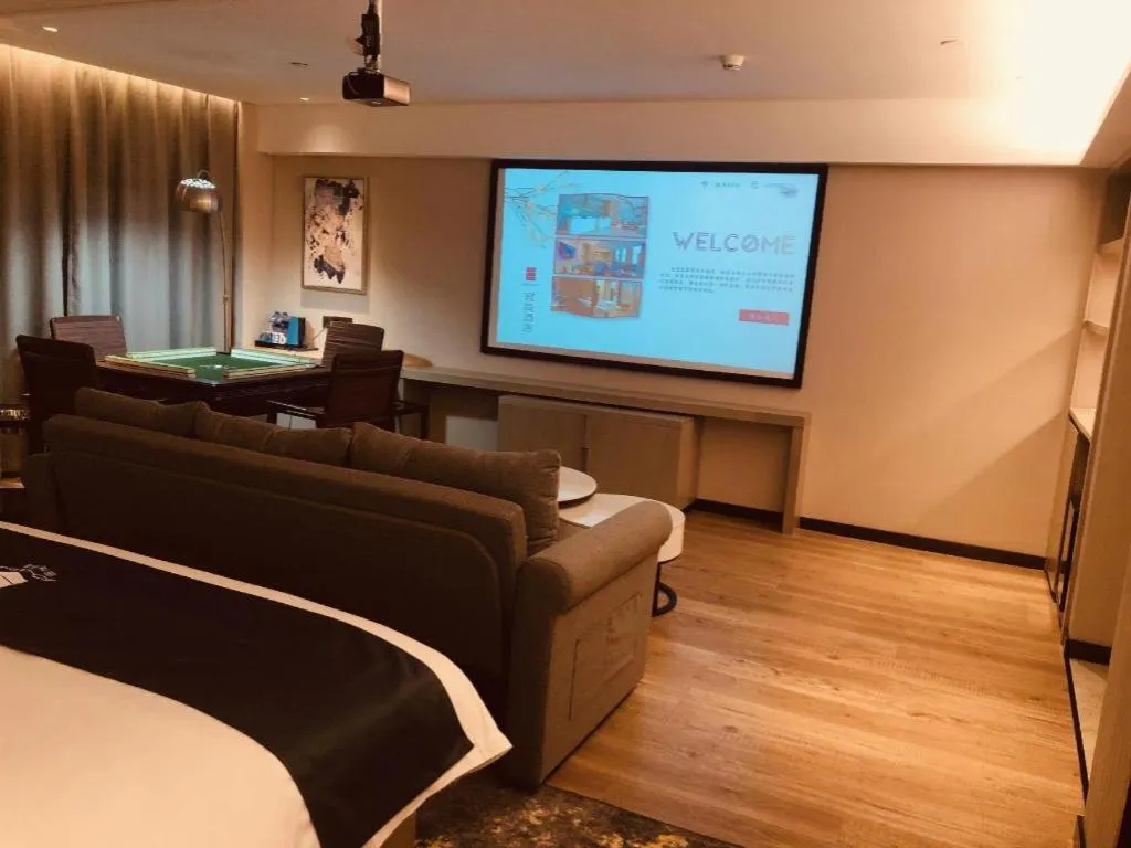 Echarm Hotel Wuhan Huangpi Xiangyang Avenue