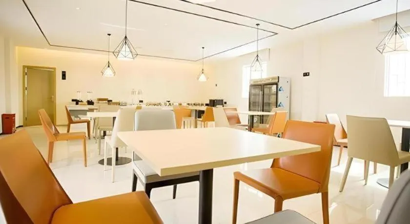 City Comfort Inn Dongguan Liaobu Jingtai Jiarong Shopping Plaza