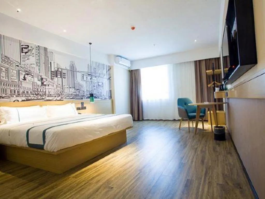 Bed in City Comfort Inn Dongguan Liaobu Jingtai Jiarong Shopping Plaza