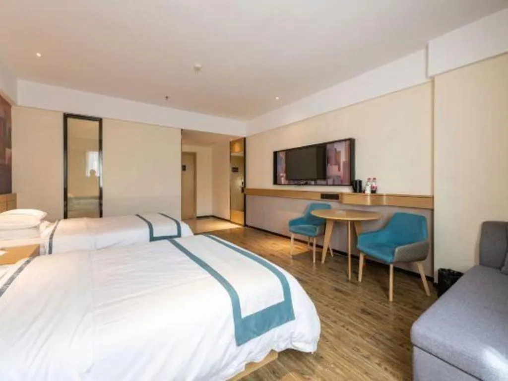 Bed in City Comfort Inn Dongguan Liaobu Jingtai Jiarong Shopping Plaza